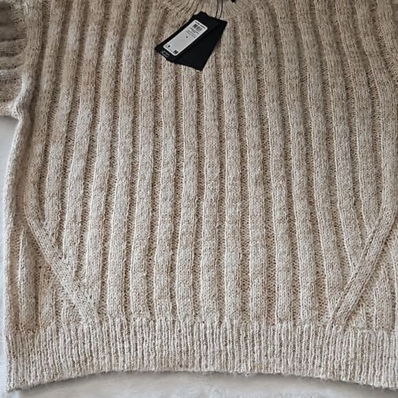 Vero Moda Gold Speck Sweater Size Medium New Neutral Sparkle Holiday Office - Picture 9 of 9